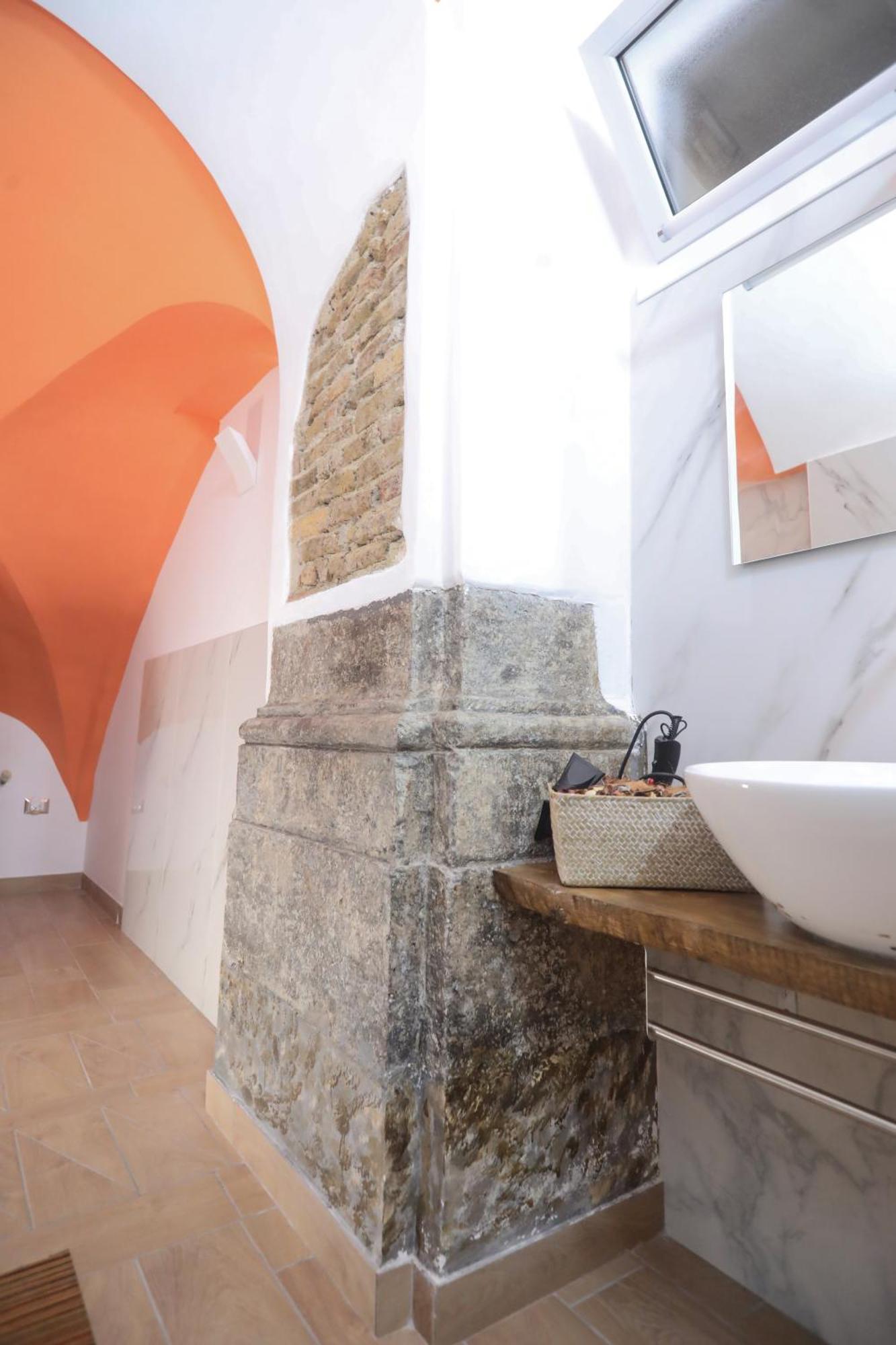 L'Antico Borgo Angioino Apartment Napoli Ngoại thất bức ảnh
