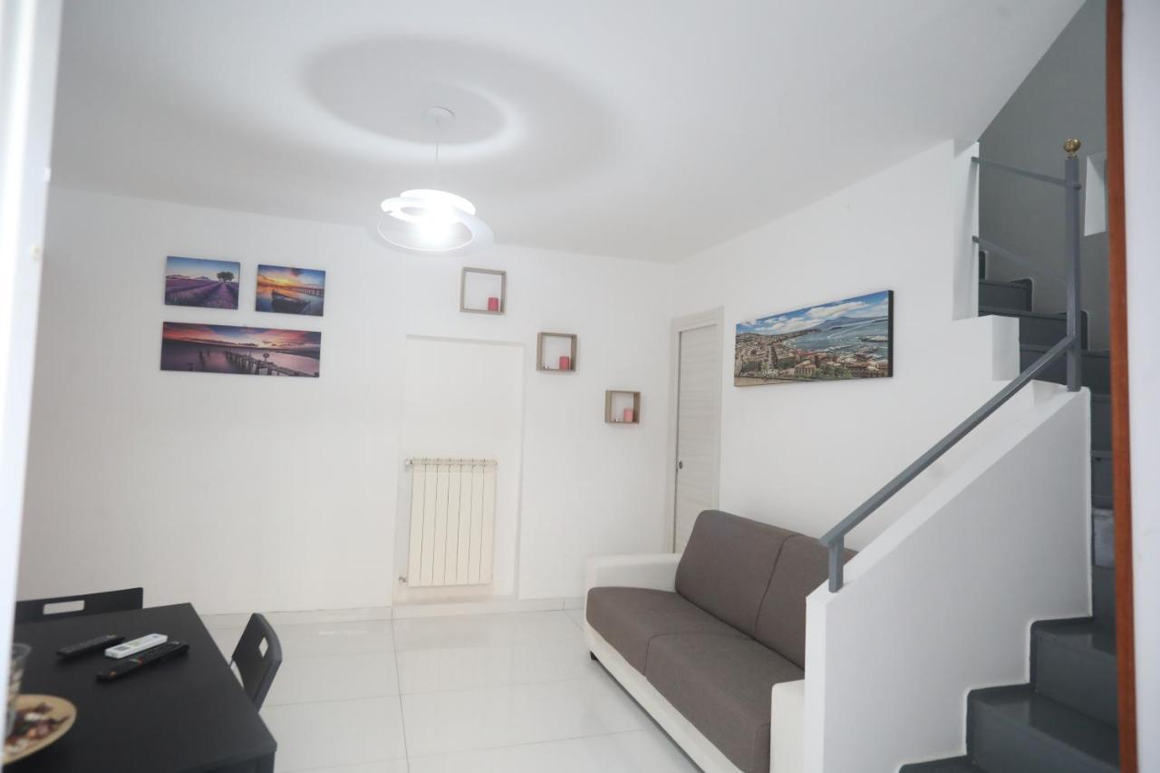 L'Antico Borgo Angioino Apartment Napoli Ngoại thất bức ảnh